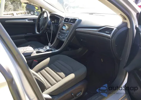 2017 Ford Fusion Se z USA, uszkodzony, nr VIN 3FA6P0HD6HR309308